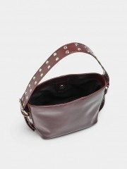 Чанта през рамо с капси Чанта през рамо с капси