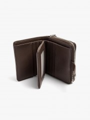 Малък портфейл в кафяво Малък портфейл в кафяво
